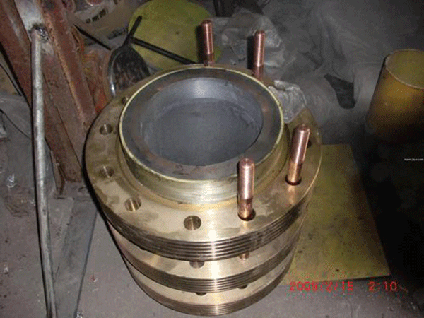 如何在加工過(guò)程中防止電機(jī)滑環(huán)損壞？